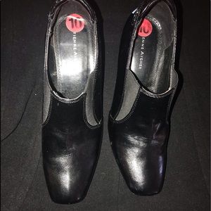 etienne aigner low cut boots